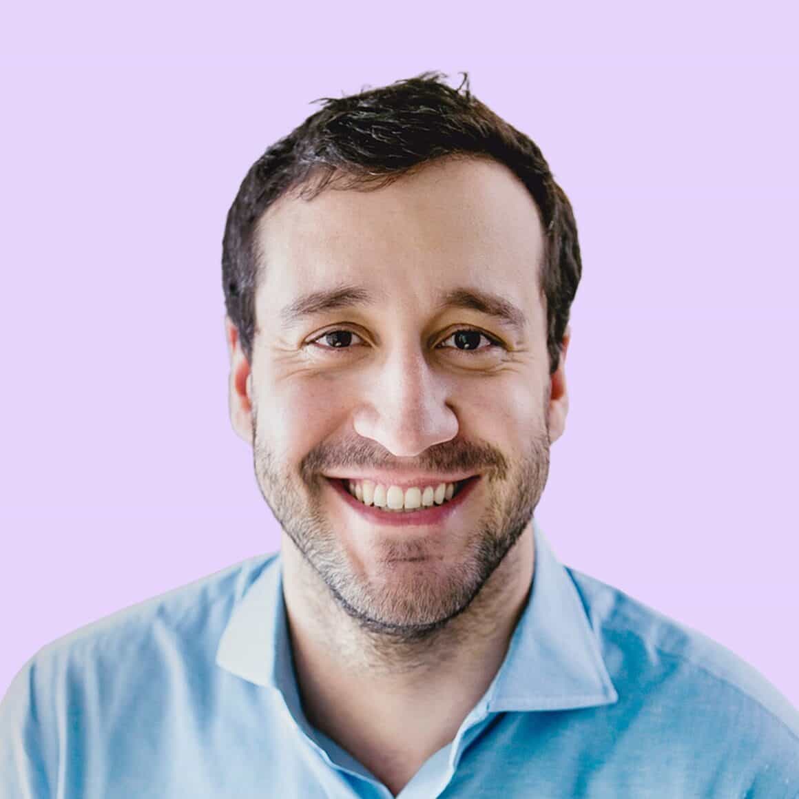 Leadership Tiago Paiva Purple